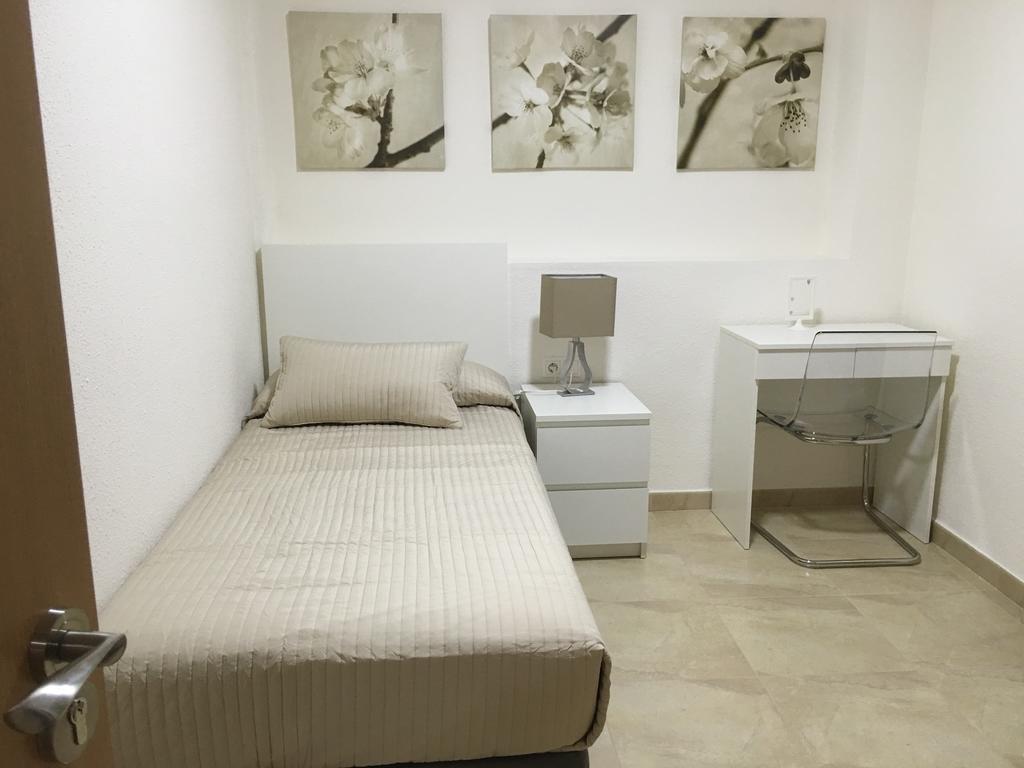 Pension Alemania Аликанте Номер фото
